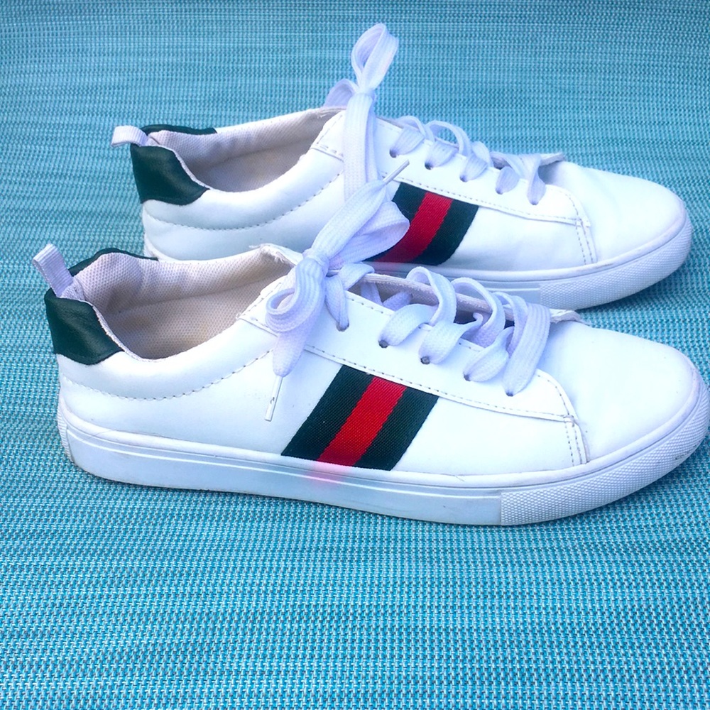 White Sneakers Red, Green and White Size 6